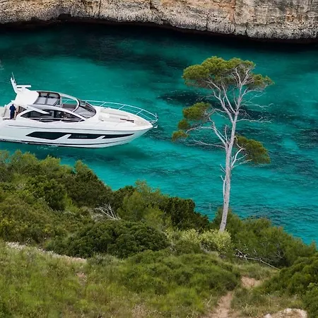 Primera Linea De Mar Con Yate * Cap d'en Font
